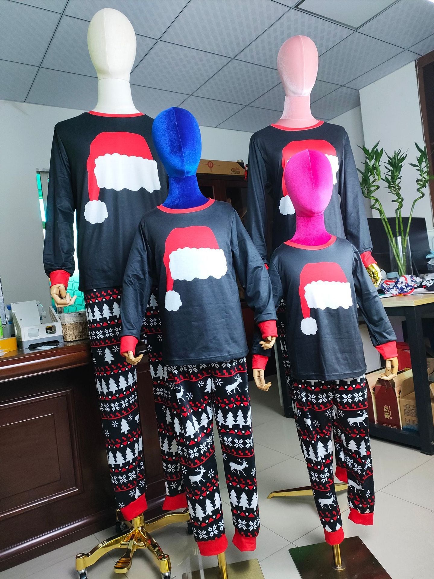 New Autumn And Winter Pajamas Set Home Wear Christmas Hat Printed Parent-child Suit