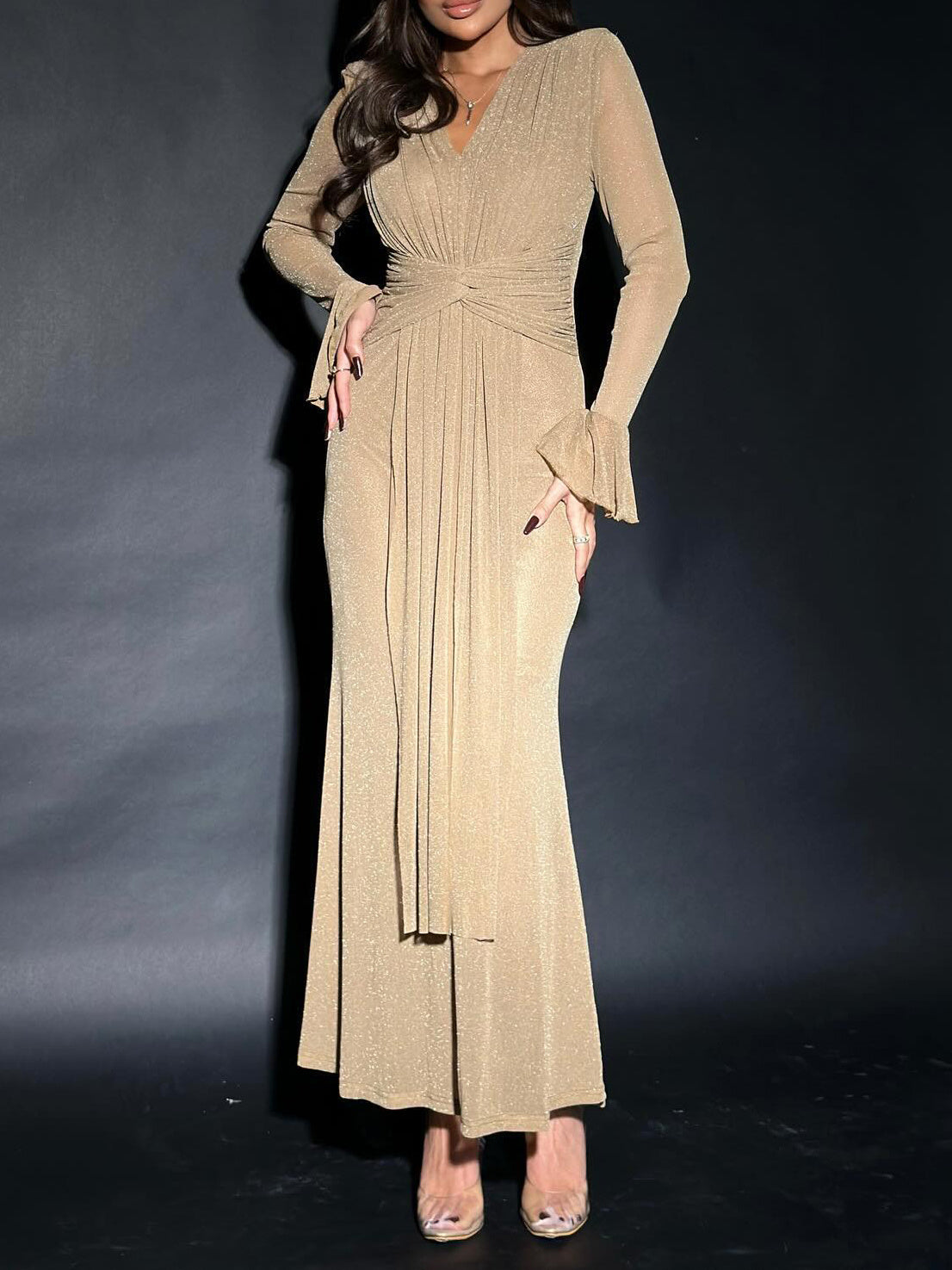 Vickimarois Long-sleeved Pleated Dress